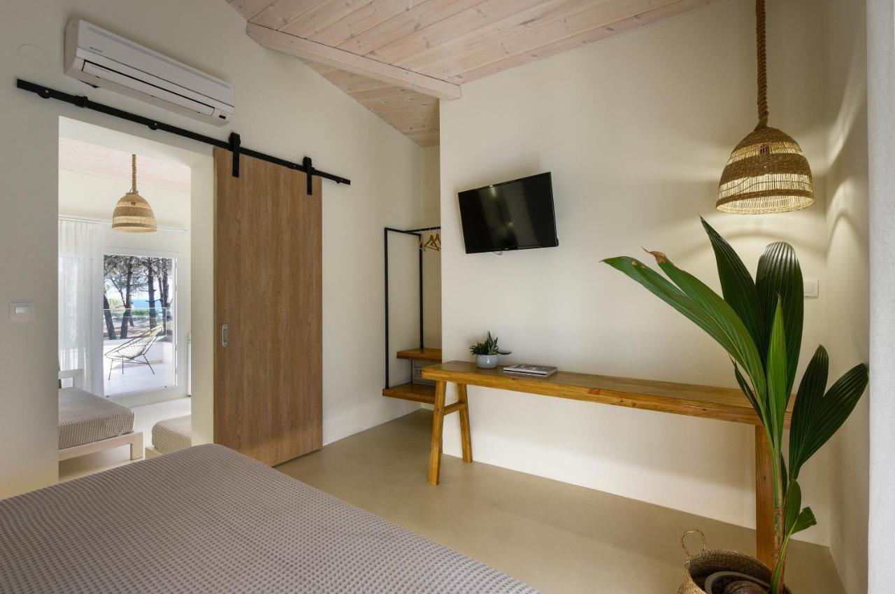 Karidi Beach Boutique Suites ブアブロウ エクステリア 写真
