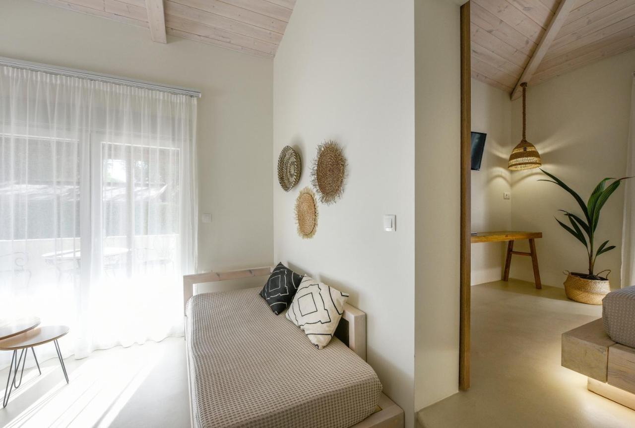 Karidi Beach Boutique Suites ブアブロウ エクステリア 写真