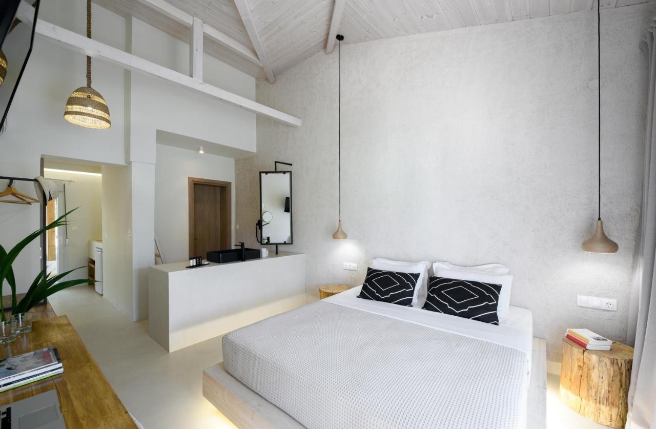 Karidi Beach Boutique Suites ブアブロウ エクステリア 写真