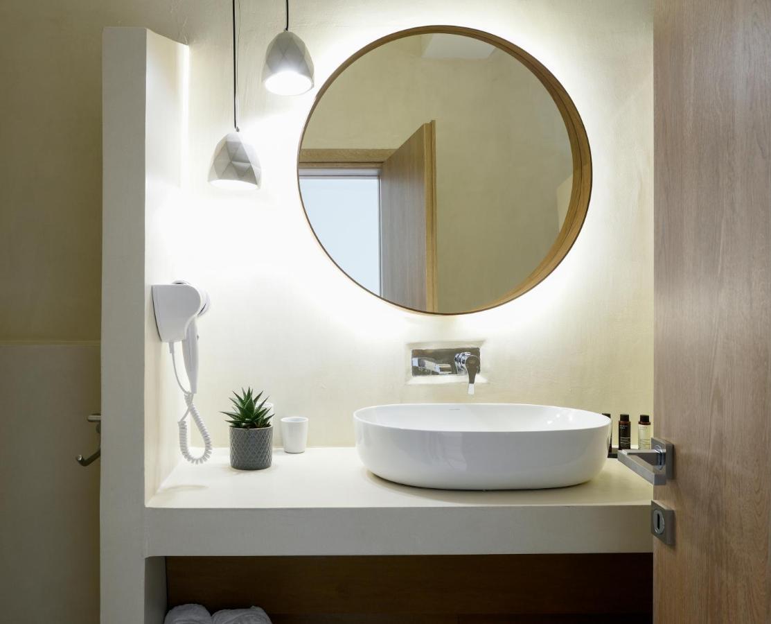 Karidi Beach Boutique Suites ブアブロウ エクステリア 写真